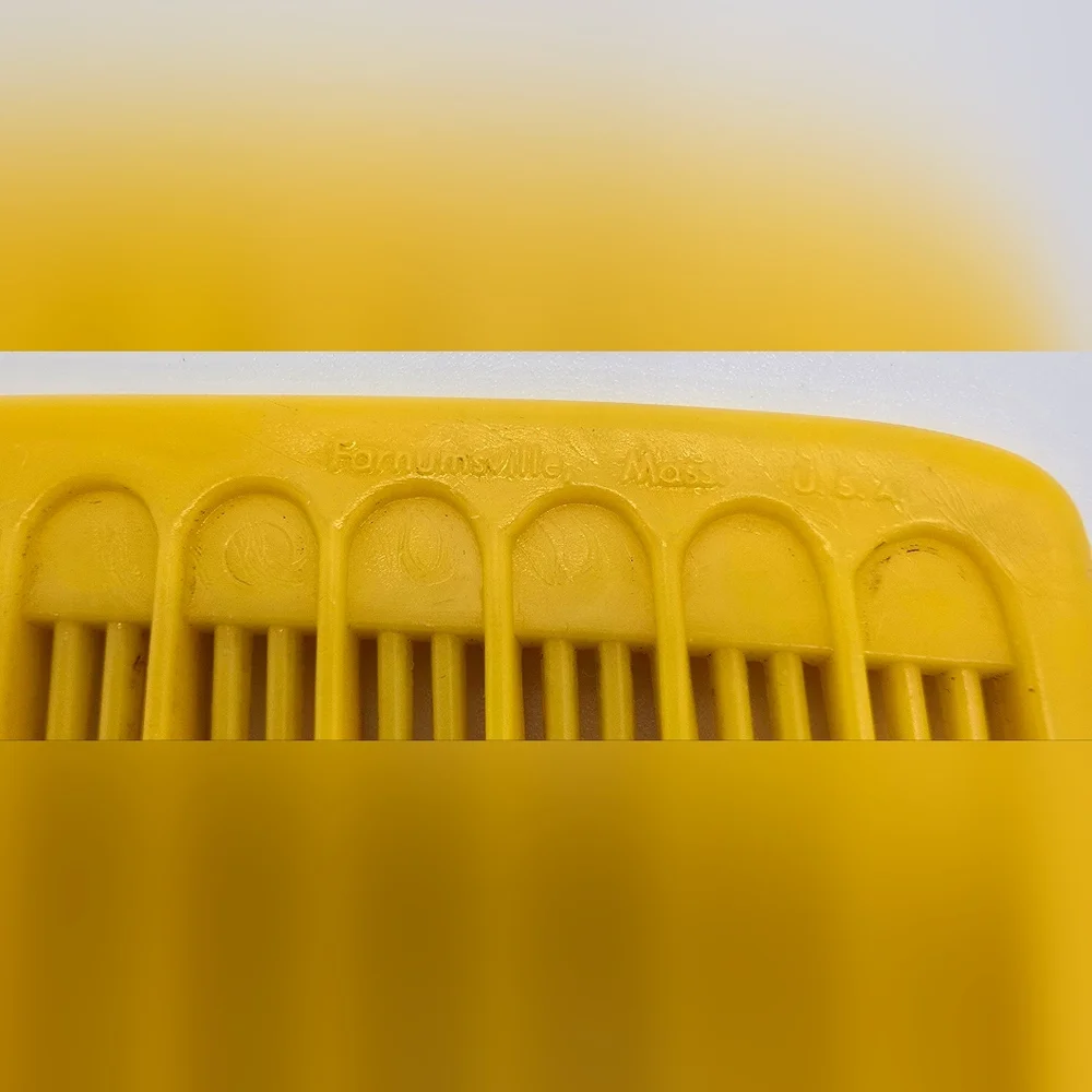 Vintage Yellow Pocket Comb 5